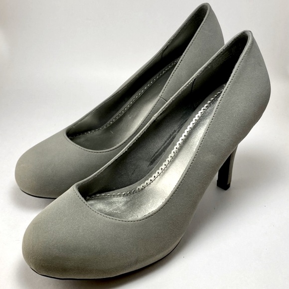 Fioni gray faux suede heels pumps GET GAMS HERE❤️ - Picture 1 of 11